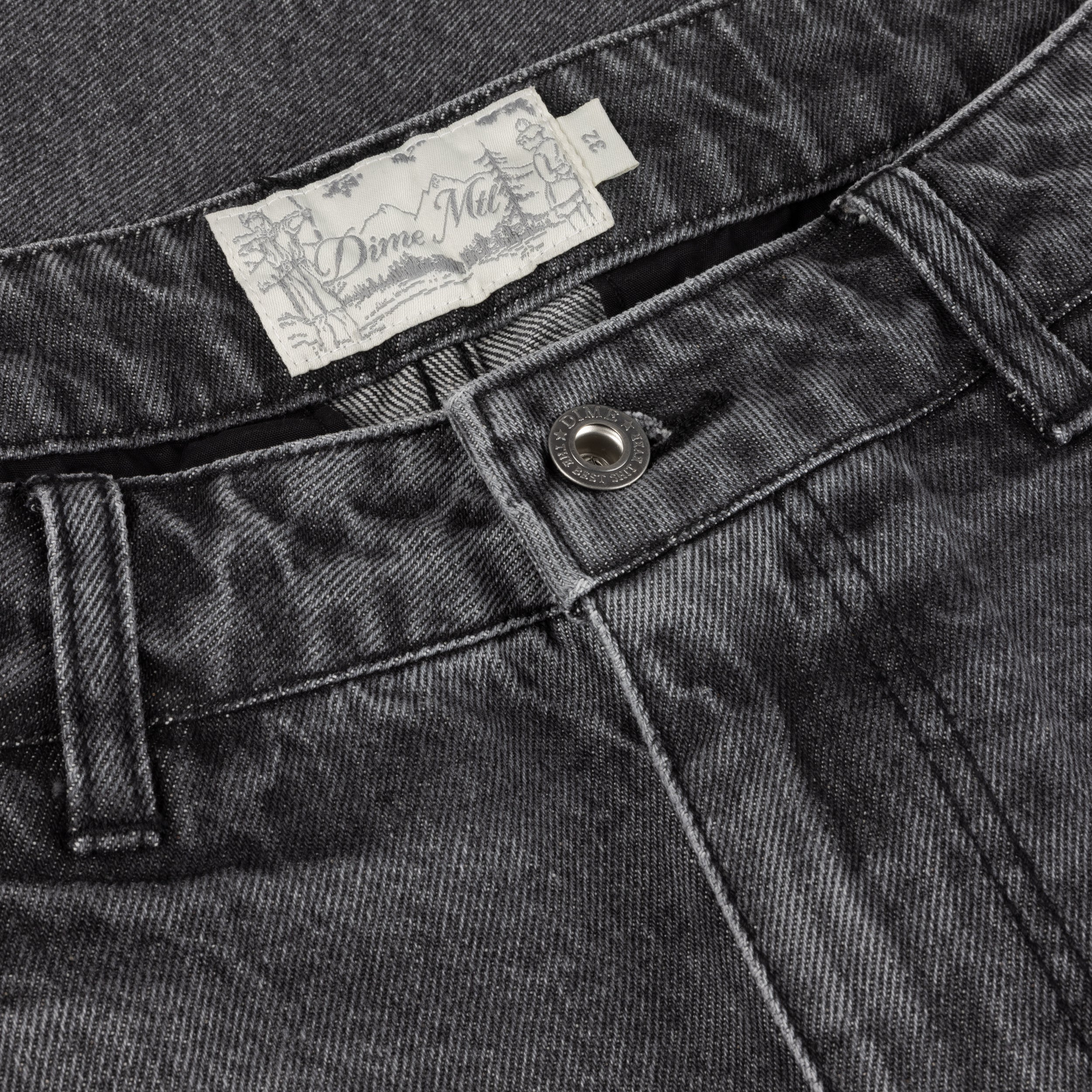 Dime Pleated Denim Shorts - Faded Black